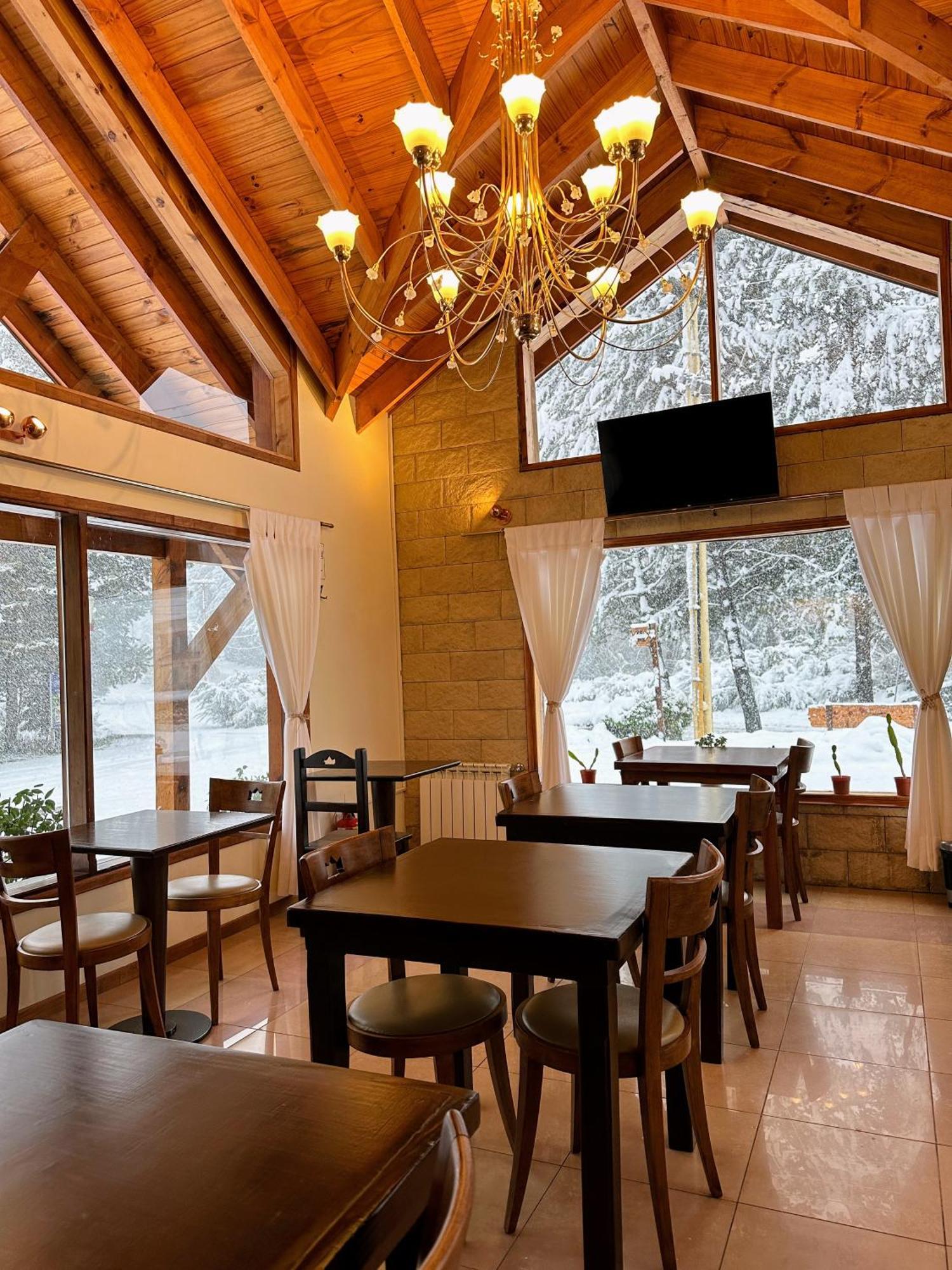 Posada Del Cipres Villa La Angostura Luaran gambar