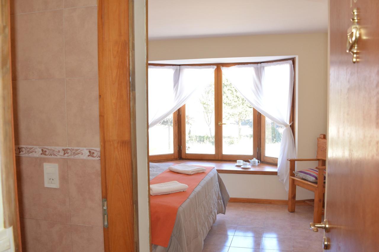 Posada Del Cipres Villa La Angostura Luaran gambar