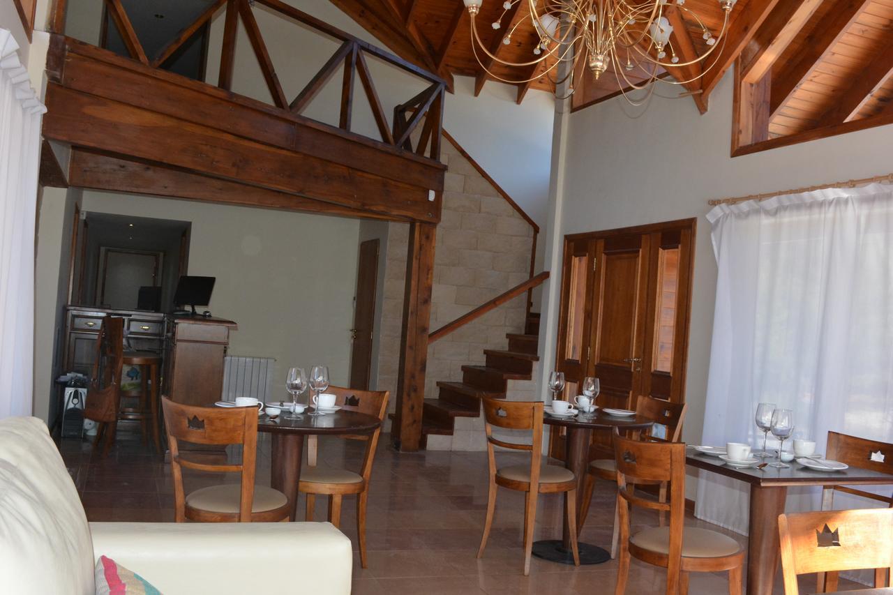 Posada Del Cipres Villa La Angostura Luaran gambar