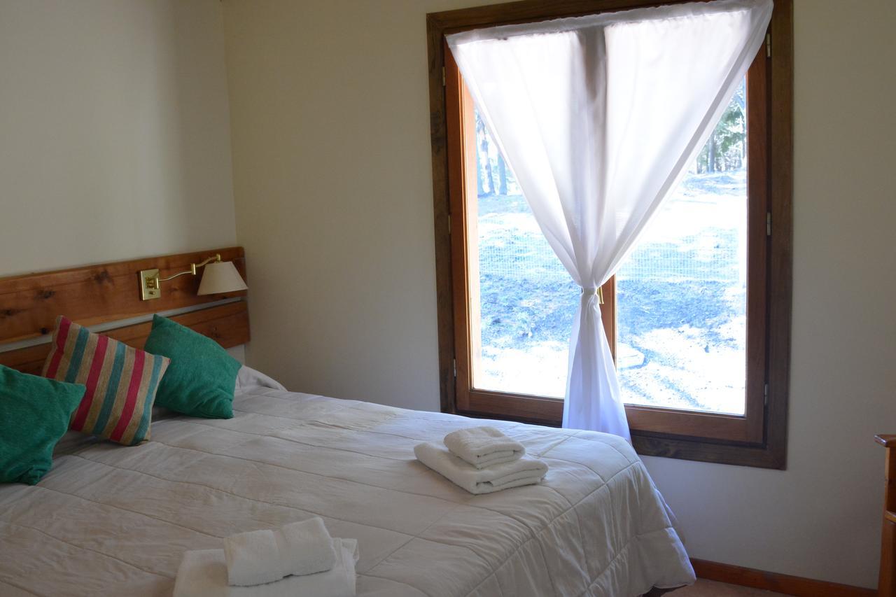 Posada Del Cipres Villa La Angostura Luaran gambar