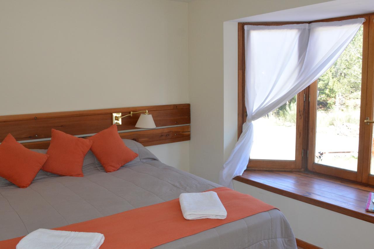 Posada Del Cipres Villa La Angostura Luaran gambar